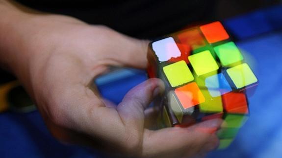 Récord con el cubo Rubik