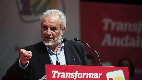 Julio Anguita, durante el mitin.