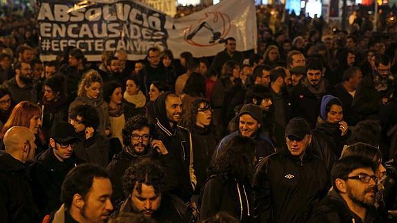 Manifestación por el centro de Barcelona para expresar su rechazo a la sentencia del Tribunal Supremo.