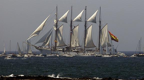 El buque escuela 'Juan Sebastián de Elcano'. 