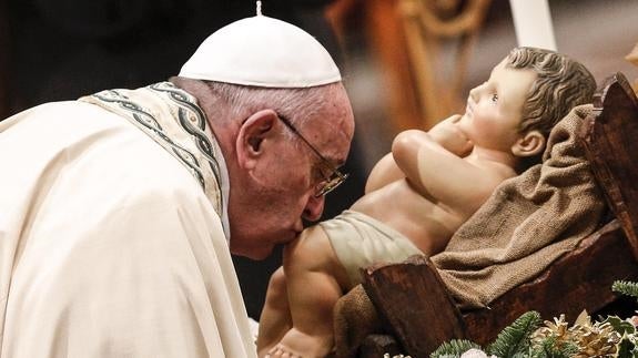 El papa Francisco celebra las Vísperas y la solemne ceremonia del 'Te Deum'. 