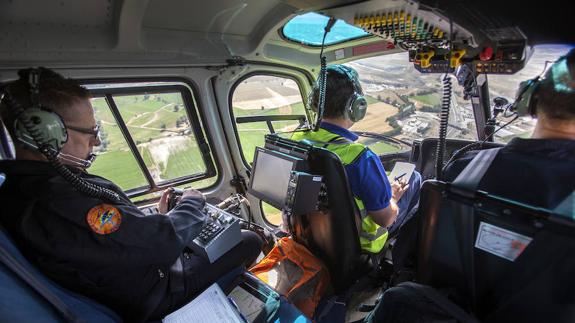 Interior del helicóptero de la Dirección General de Tráfico (DGT).