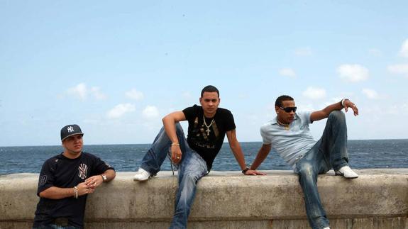 Grupo cubano Gente de Zona. 