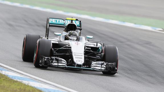Nico Rosberg, durante la sesión clasificatoria del GP de Alemania. 