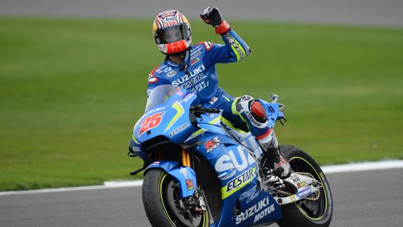 Maverick Viñales celebra la victoria en el GP de Gran Bretaña. 