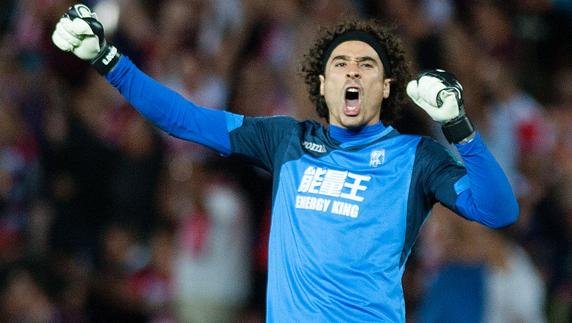 Ochoa celebra un gol. 