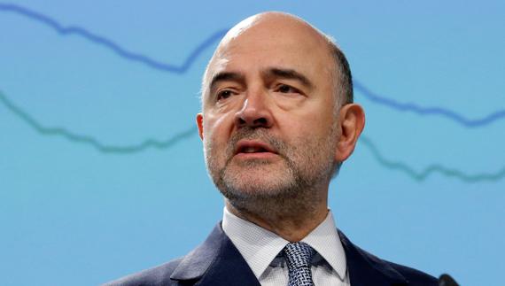 Moscovici presenta las previsiones europeas. 