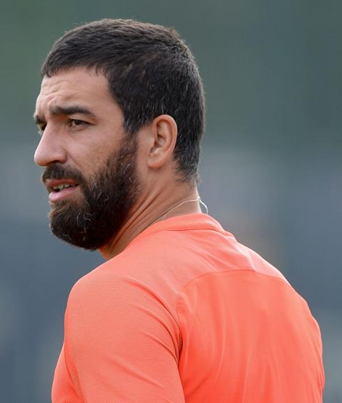 Arda Turan, durante un entrenamiento. 