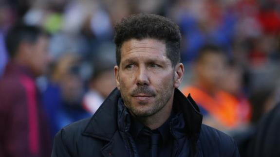 Simeone, ante el Real Madrid. 