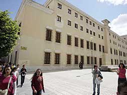 Edificio del antiguo Hospital Provincial de San Sebastián. / HOY