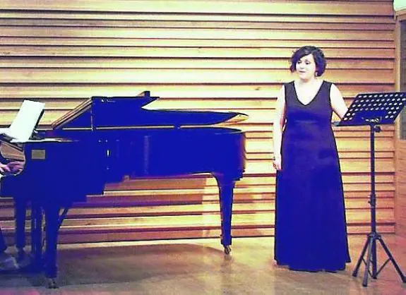 La soprano Mariló Valsera durante una audición. 