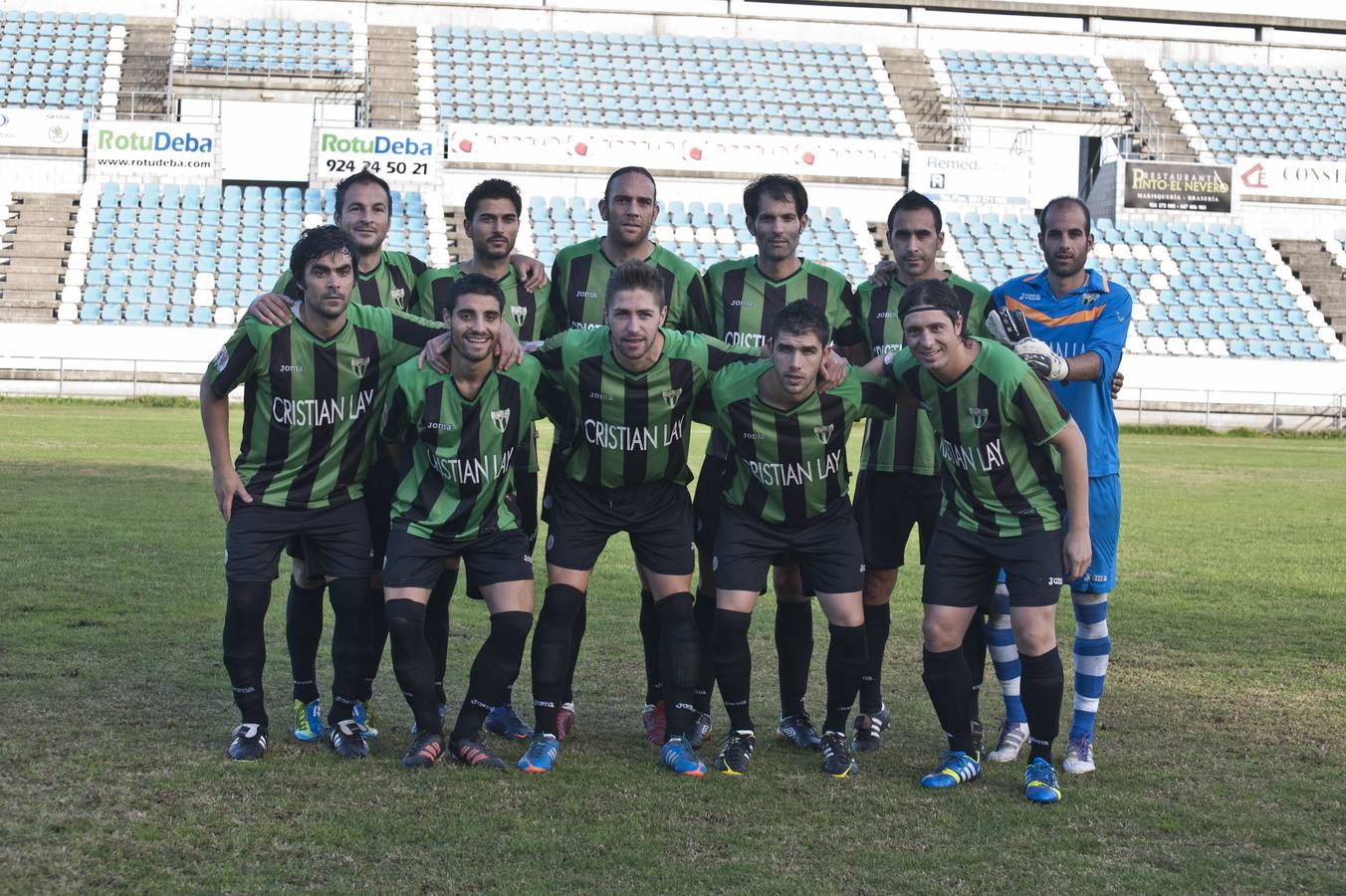 Once inicial del Jerez que disputó el partido ante el Badajoz CF en el Nuevo Vivero y que acabó en empate sin goles. 