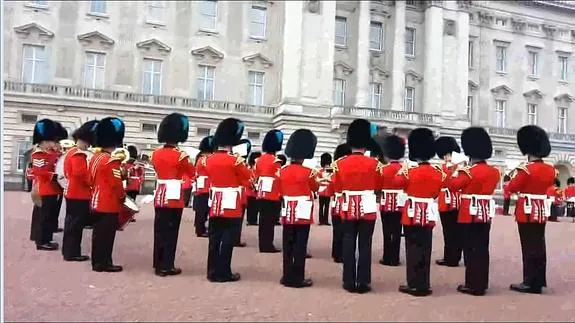 La BSO de 'Juego de Tronos' interpretada por La Guardia de la Reina de Inglaterra