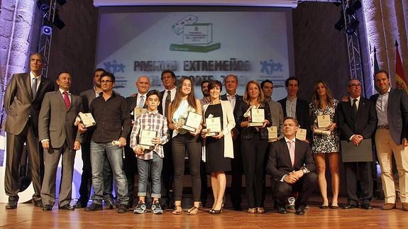 La fiesta de Manolo, Pedro y Alba