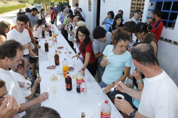 Una convivencia de Placeat en las instalaciones de San Gil. :: hoy