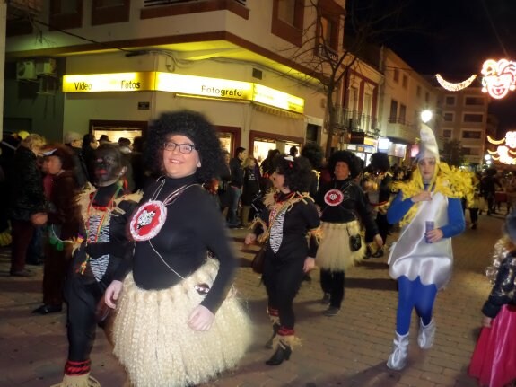 Pasacalle carnavalero del lunes de Carnaval. :: mam