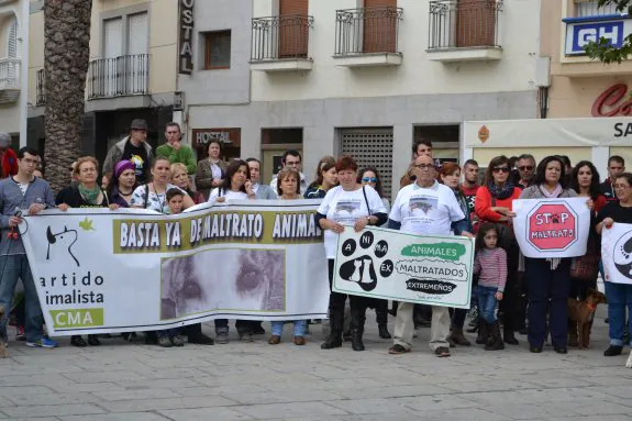 Imagen de la concentación celebrada ayer. :: a.g.