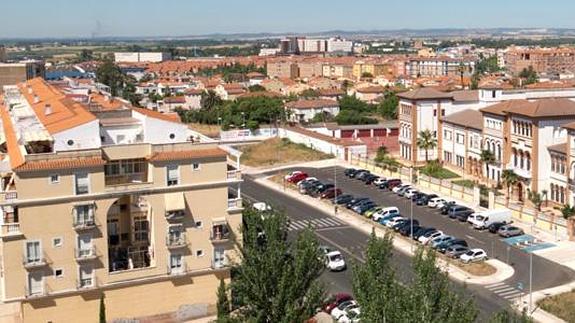 La piscina de la margen derecha está proyectada en unos terrenos colindantes con el Seminario Diocesano:: HOY