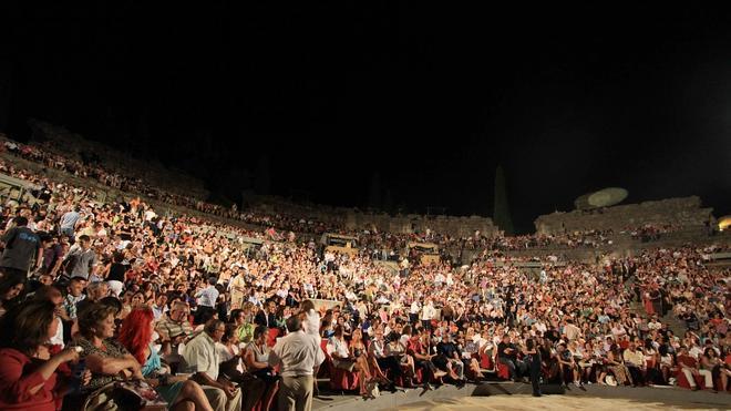 Los teatros romanos de Mérida y Medellín registran lleno absoluto al mismo tiempo