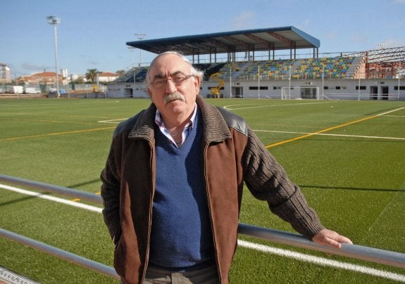 Rogelio Palomo, en las instalaciones del Vivero. :: hoy