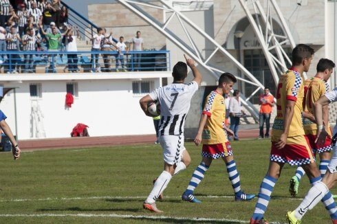 Carreño (en Olivenza), regresa con el Badajoz al Nuevo Vivero. :: hoy