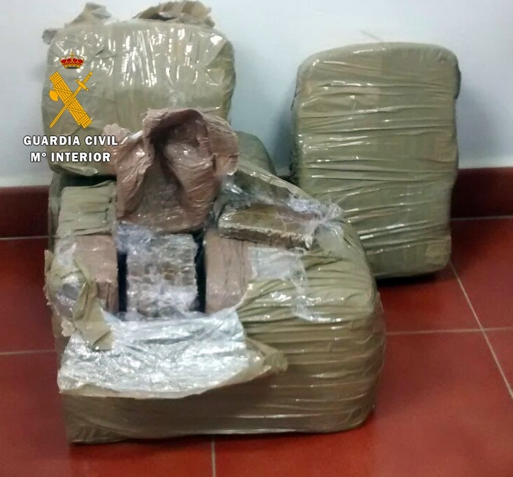 Material incautado por la Guardia Civil