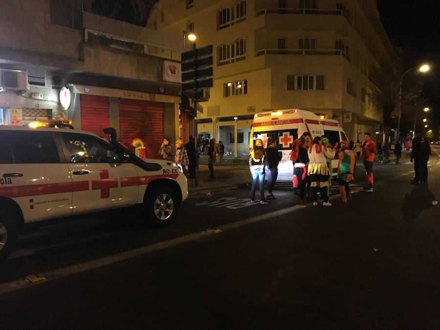 Tres detenidos y cinco heridos en varias reyertas durante la madrugada