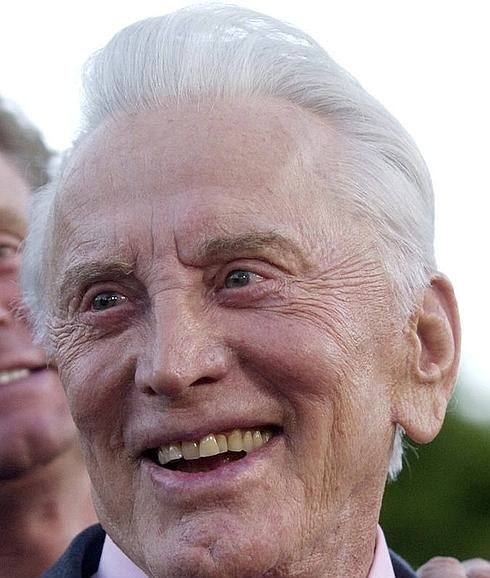 Kirk, a punto de cumplir 100.