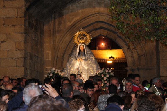 La Virgen estará en la iglesia de la Asunción hasta el 9 de abril. 