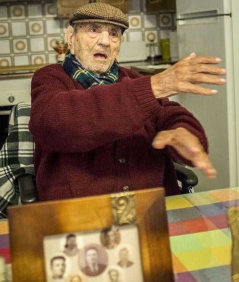 Francisco Núñez Olivera::