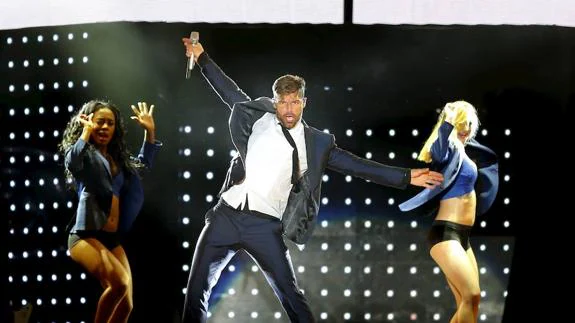 Ricky Martin, en un concierto durante su gira World Pader Tour en Montevideo:: HOY