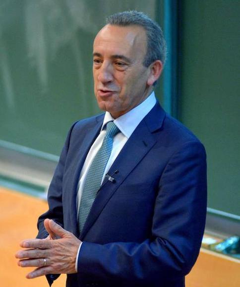 José López Vargas, exvicepresidente ejecutivo del grupo alimentario Nestlé:: HOY