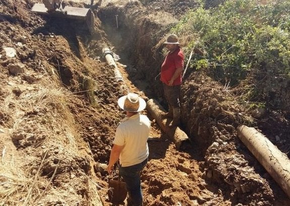 El arreglo de las canalizaciones. :: HOY