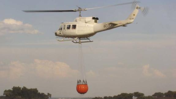 Mejora el control sobre el fuego del Jerte pese a continuar activo