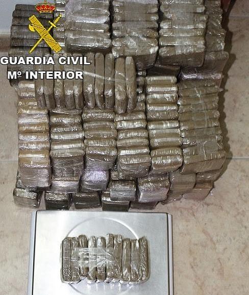 Droga intervenida por la Guardia Civil.