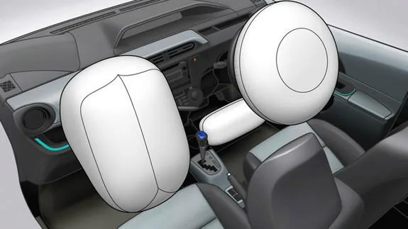 FACUA alerta de un defecto en los airbags de más de 80.000 vehículos en España