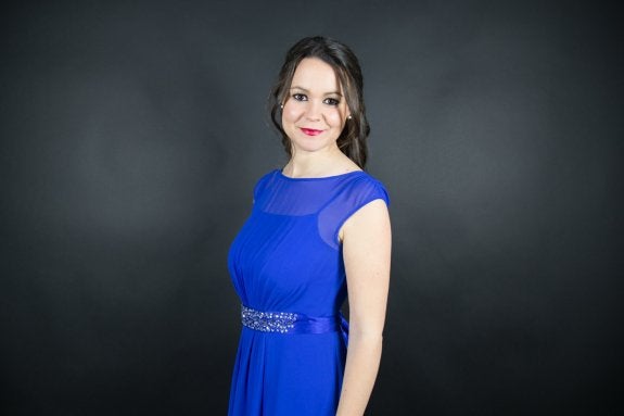 Elena Rey, de 26 años, es considerada una de las voces más interesantes de la lírica actual. :: hoy