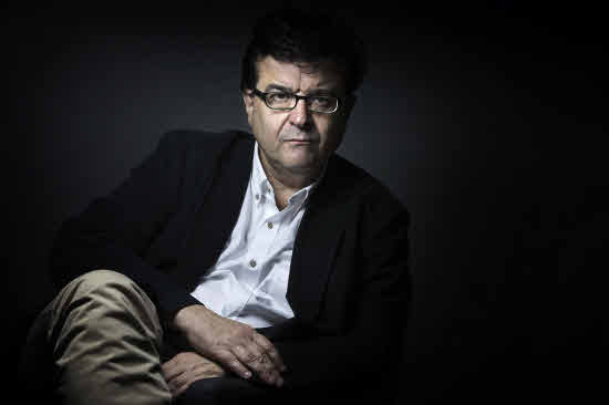 Javier Cercas vuelve con una nueva novela, 'El Monarca de las Sombras'.