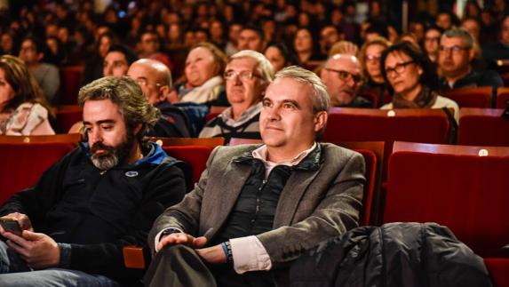 El alcalde Francisco Javier Fragoso acudió al López de Ayala el pasado martes.