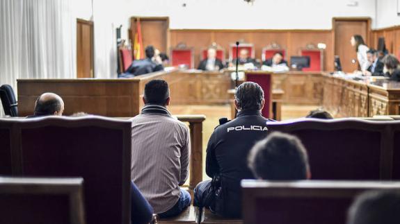 El acusado durante el juicio