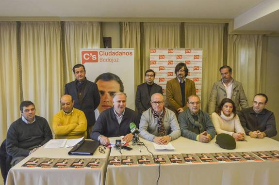 Ciudadanos se presentó en la ciudad en enero de 2015 con este grupo, al que siguió una gestora. :: hoy