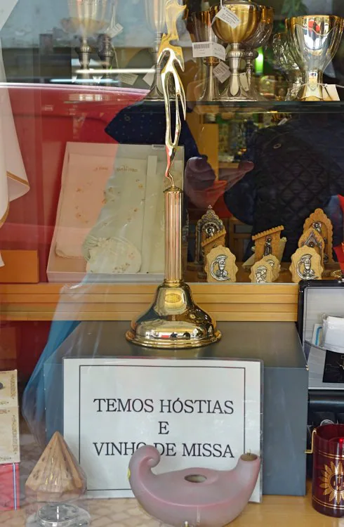 Tienda de artículos religiosos, en Fátima. :: E.R.