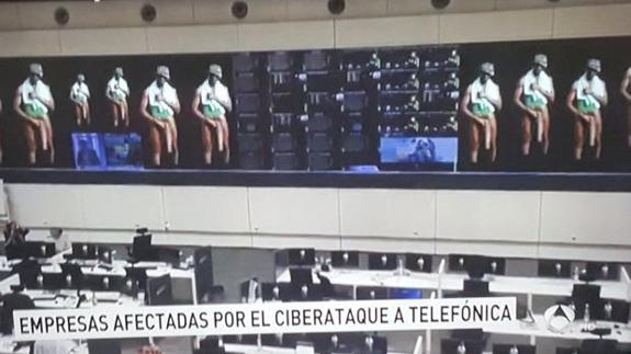 'El negro de WhatsApp' se cuela en el informativo
