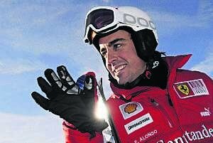 Fernando Alonso, durante la reciente concentración en los Alpes italianos. ::
HOY