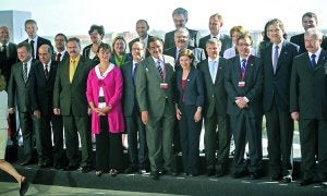 Los ministros de Agricultura, el alcalde Ángel Calle y el presidente de la Junta, ayer, en Mérida. ::
AFP