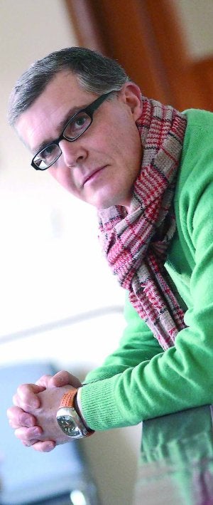 Alfonso Ceballos, cuyo hijo de siete años tiene TEL. ::                             C. MORENO