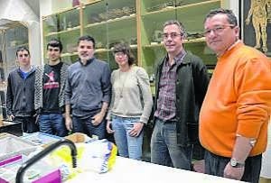 Sergio Correia Alonso, José L. Merchán Geniz, Jacinto P. Carrasco, Laura Méndez Ruiz, Francisco J. Rodríguez y Fermín Rey. ::                             CASIMIRO