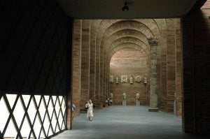 Estancia central del Museo Nacional de Arte Romano donde será la ceremonia el próximo viernes . ::                             HOY