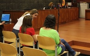 De izquierda a derecha, Orfa Nery C. G., Carmen Esilda C. S. y Daiana O. M. ::                             LORENZO CORDERO