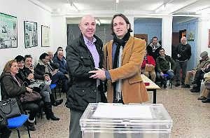 David Barcenilla se mantiene al frente del movimiento vecinal